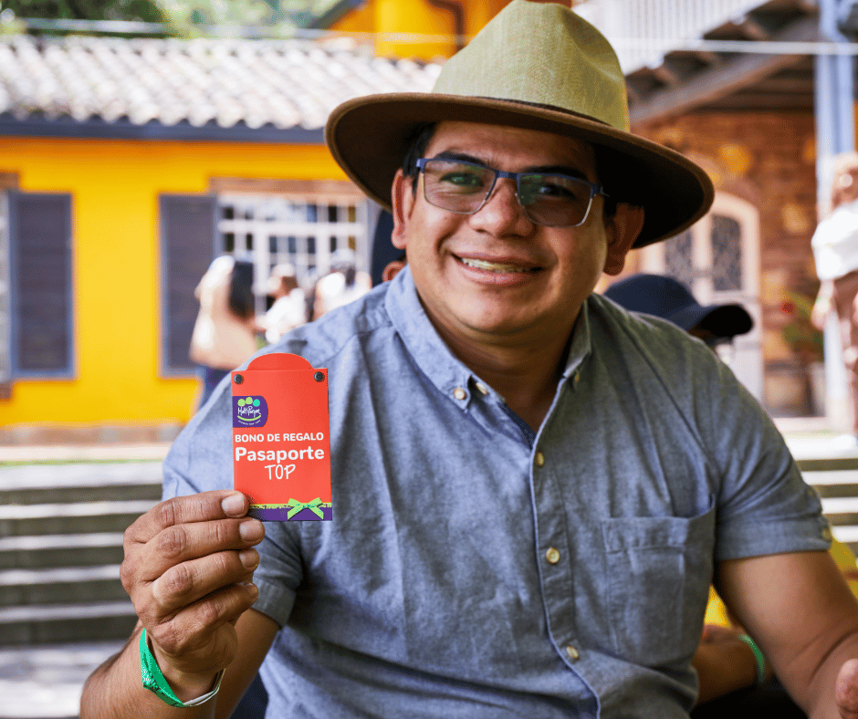 Usuario feliz con su bono regalo de Multiparque